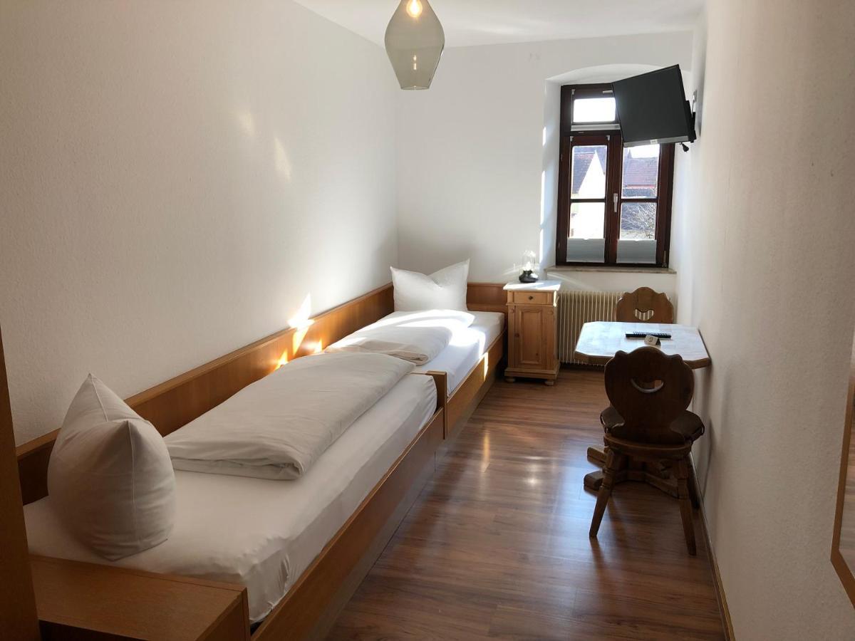 Gasthof Zum Schiff Obereisenheim Экстерьер фото