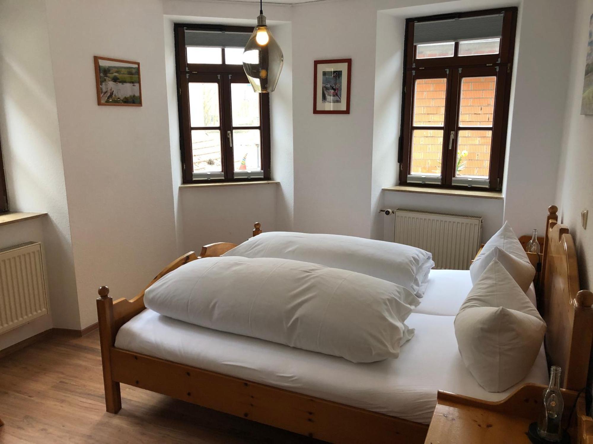 Gasthof Zum Schiff Obereisenheim Экстерьер фото